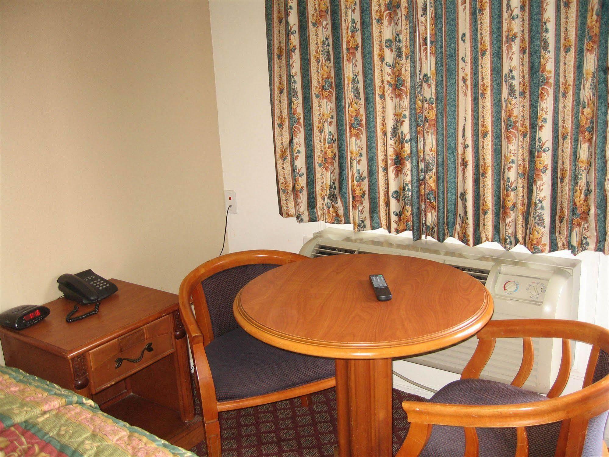 Tower Motel Лонг Бич Экстерьер фото